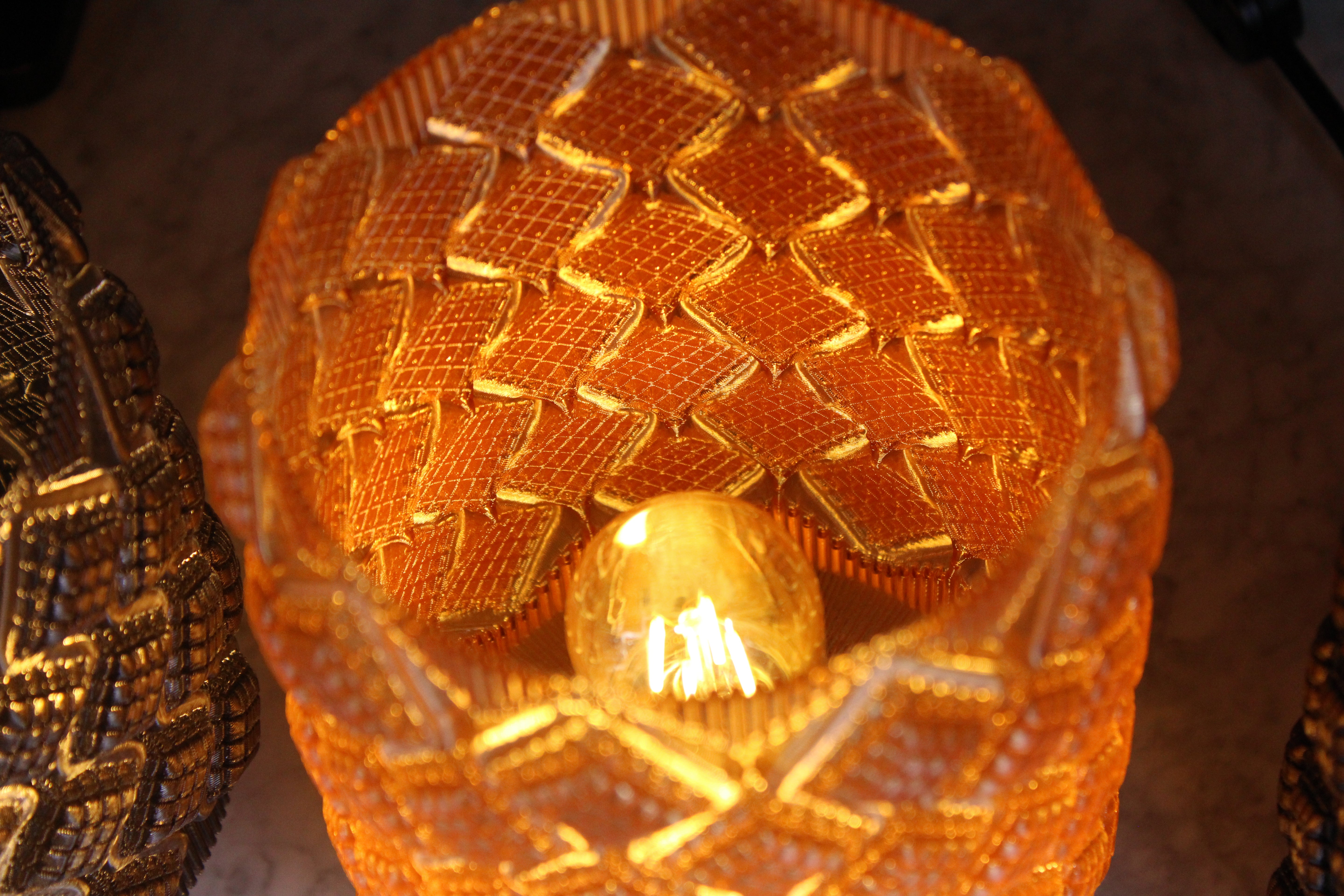 Aurelia Amber Lamp