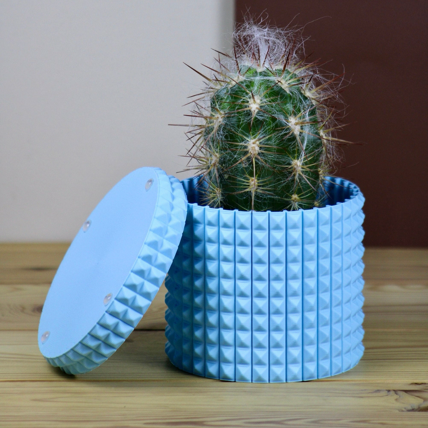 Tessora Planter